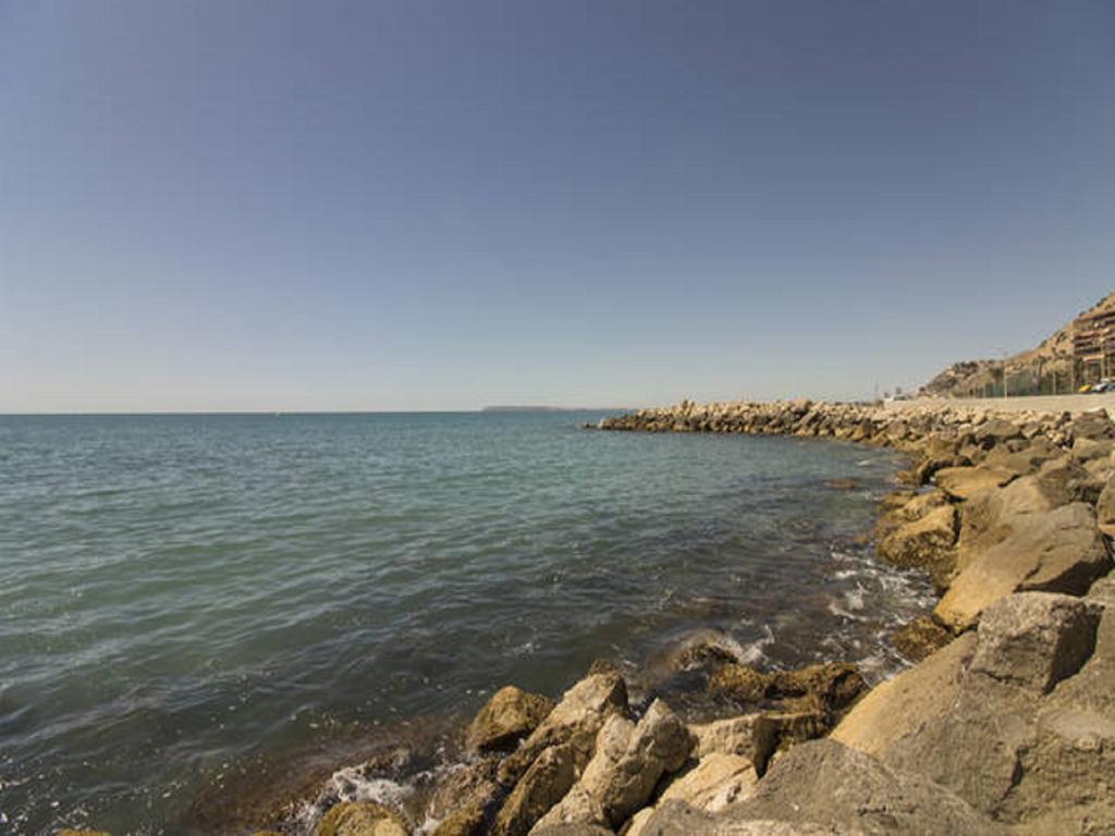 Vistas Al Mar Alicante Exterior foto
