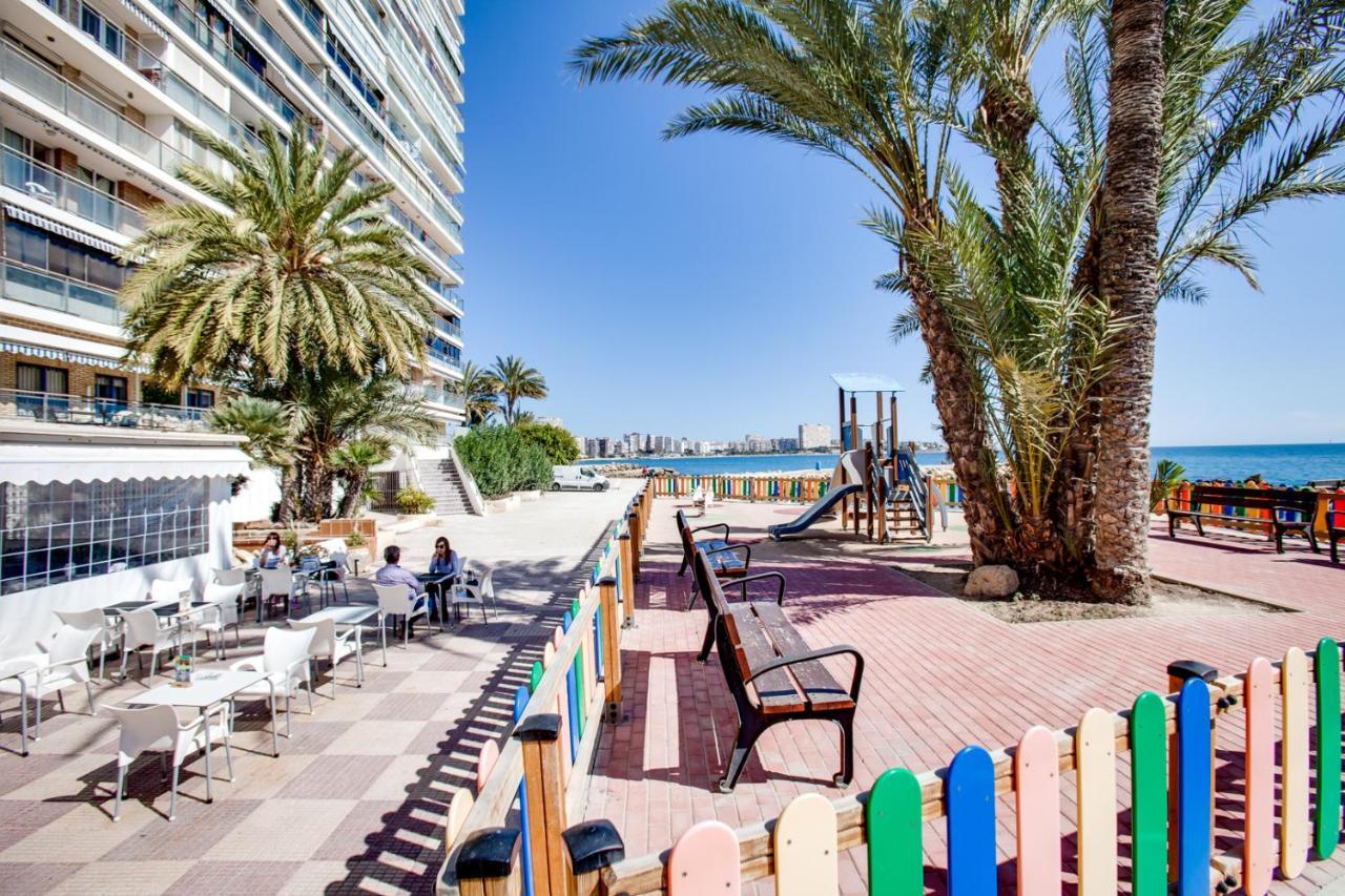 Vistas Al Mar Alicante Exterior foto