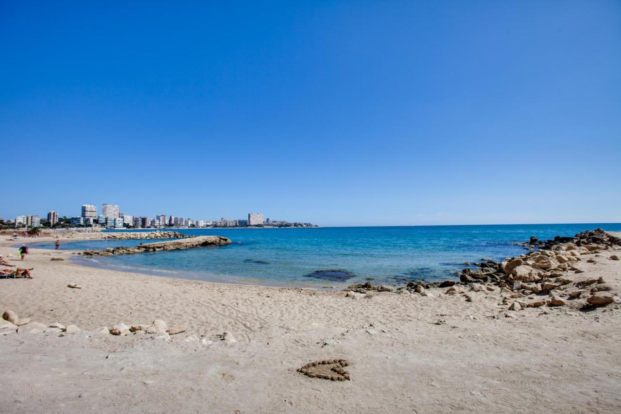 Vistas Al Mar Alicante Exterior foto