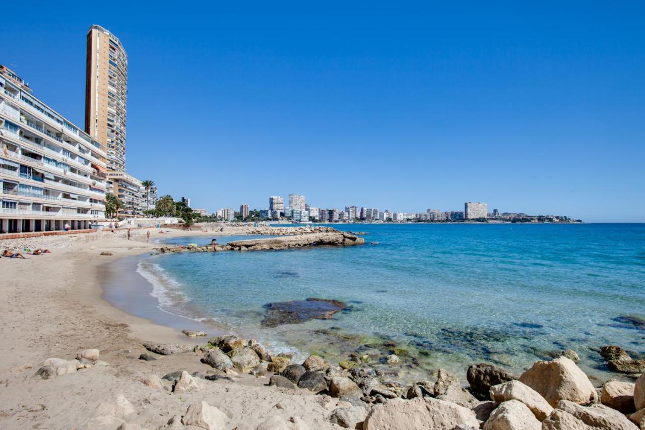 Vistas Al Mar Alicante Exterior foto