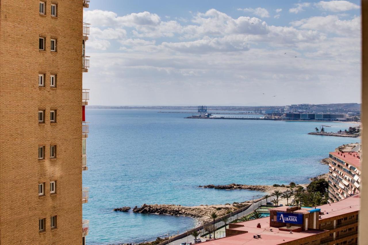 Vistas Al Mar Alicante Exterior foto